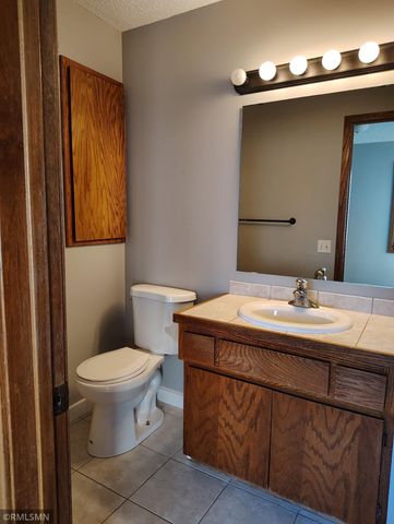 16362 Fantasia Avenue, Rosemount, MN 55068