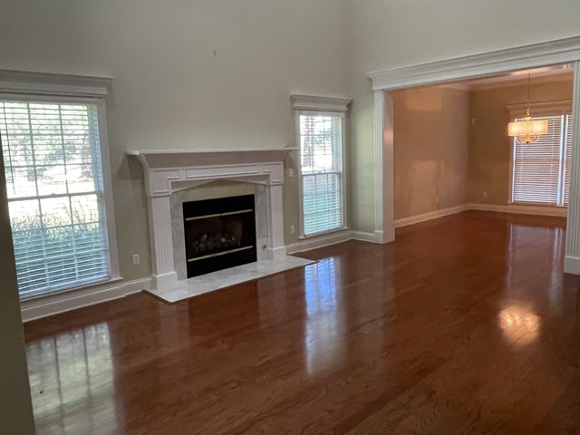 99 Hickory Ct, Mcminnville, TN 37110