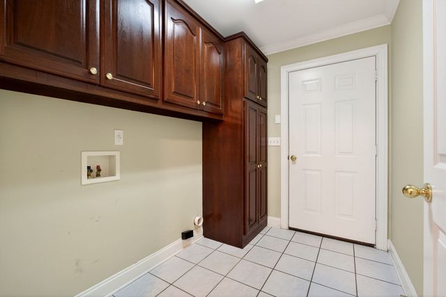 99 Hickory Ct, Mcminnville, TN 37110