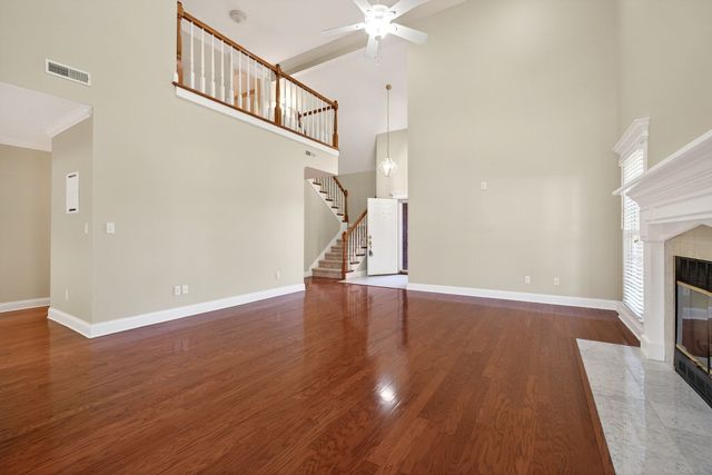 99 Hickory Ct, Mcminnville, TN 37110