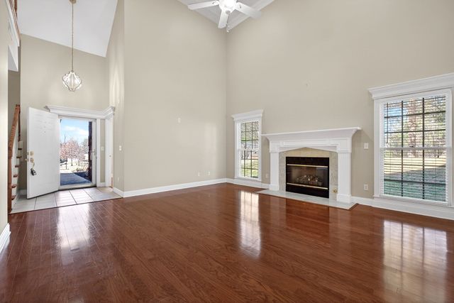 99 Hickory Ct, Mcminnville, TN 37110