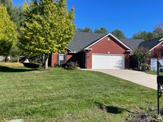 99 Hickory Ct, Mcminnville, TN 37110