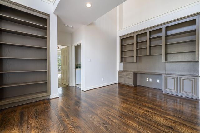 1202 Marconi Street, Houston, TX 77019