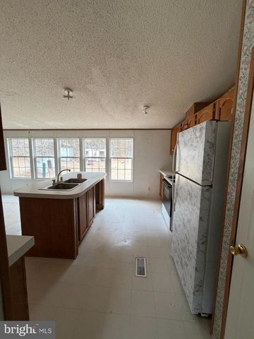 8217 HURLEYS NECK RD, Mardela Springs, MD 21837