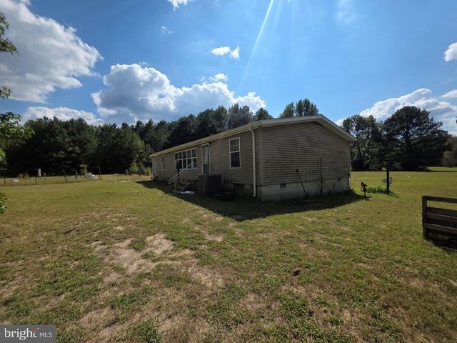 8217 HURLEYS NECK RD, Mardela Springs, MD 21837