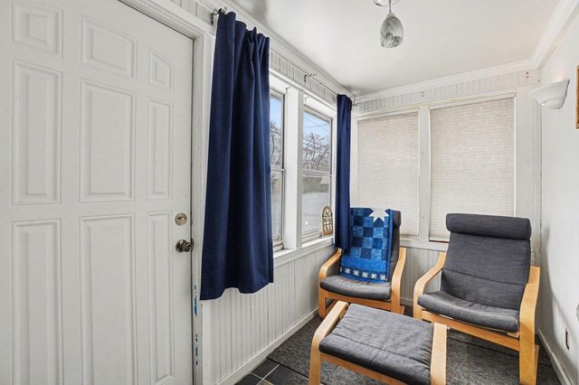 775 E 8th Street, Holland, MI 49423