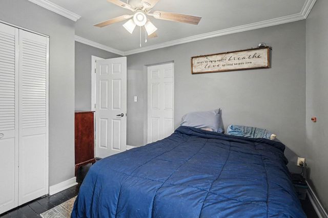 775 E 8th Street, Holland, MI 49423