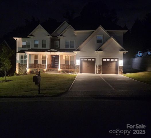 15818 Sparrowridge Court, Charlotte, NC 28278