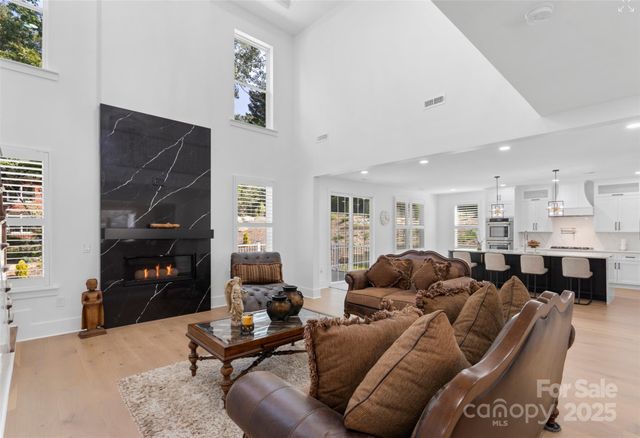 15818 Sparrowridge Court, Charlotte, NC 28278