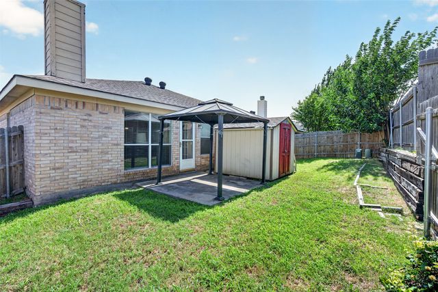 10208 Dallam Lane, Fort Worth, TX 76108