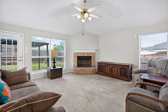 10208 Dallam Lane, Fort Worth, TX 76108
