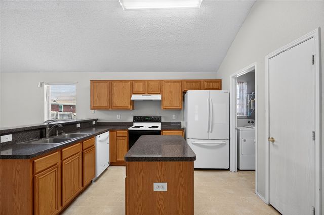 10208 Dallam Lane, Fort Worth, TX 76108