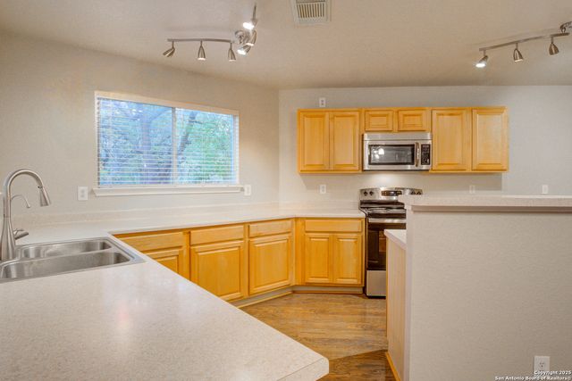 17226 Irongate Rail, San Antonio, TX 78247