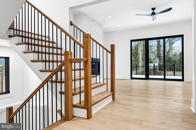 604 TAPAWINGO RD SW, Vienna, VA 22180