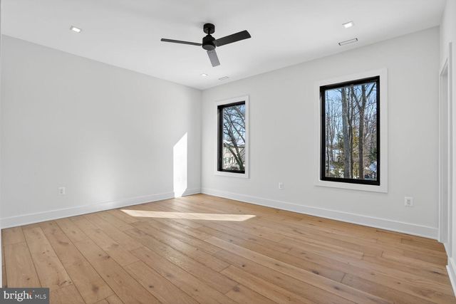 604 TAPAWINGO RD SW, Vienna, VA 22180