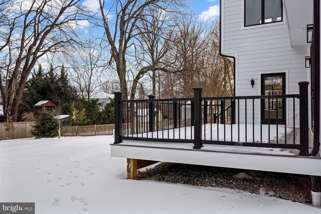 604 TAPAWINGO RD SW, Vienna, VA 22180