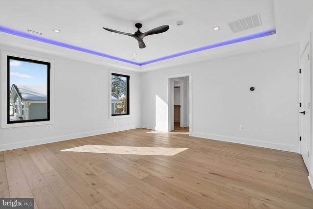 604 TAPAWINGO RD SW, Vienna, VA 22180