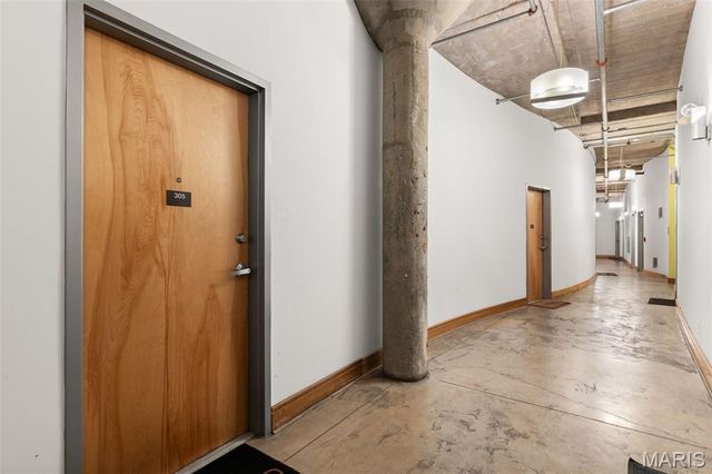 2201 Locust Street 305, St Louis, MO 63103