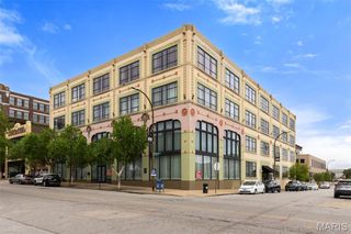 2201 Locust Street 305, St Louis, MO 63103