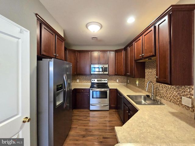 713 VAN GOGH CT, Williamstown, NJ 08094