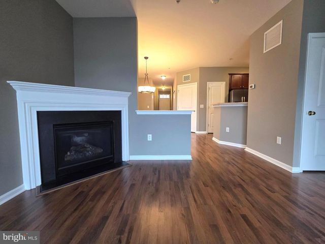 713 VAN GOGH CT, Williamstown, NJ 08094