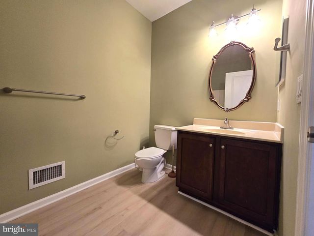 713 VAN GOGH CT, Williamstown, NJ 08094