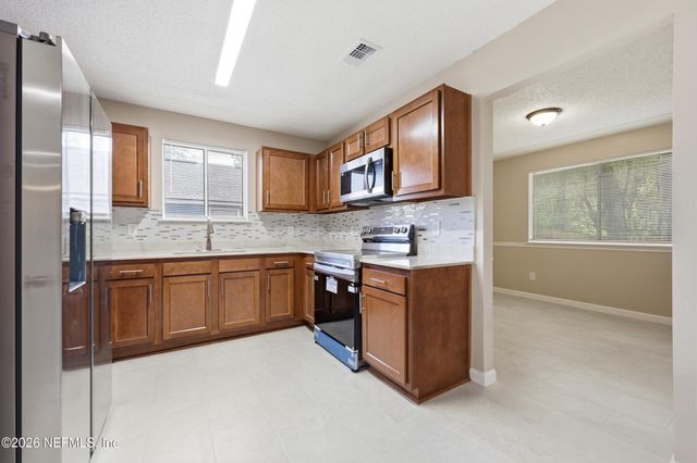 3611 PALEFACE Place, Jacksonville, FL 32210