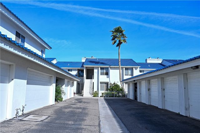 1800 Clubhouse Dr A-8, Bullhead City, AZ 86442