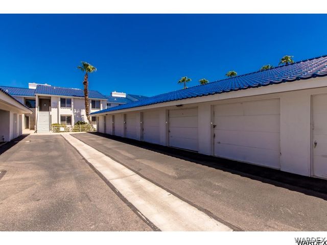 1800 Clubhouse Dr A-8, Bullhead City, AZ 86442
