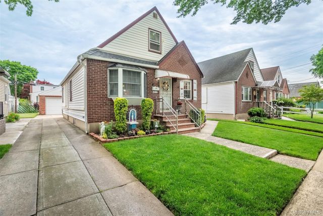 244-31 86th Road, Bellerose, NY 11426