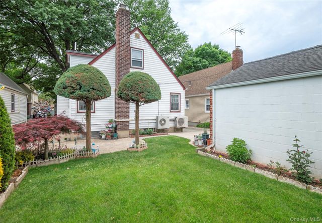 244-31 86th Road, Bellerose, NY 11426