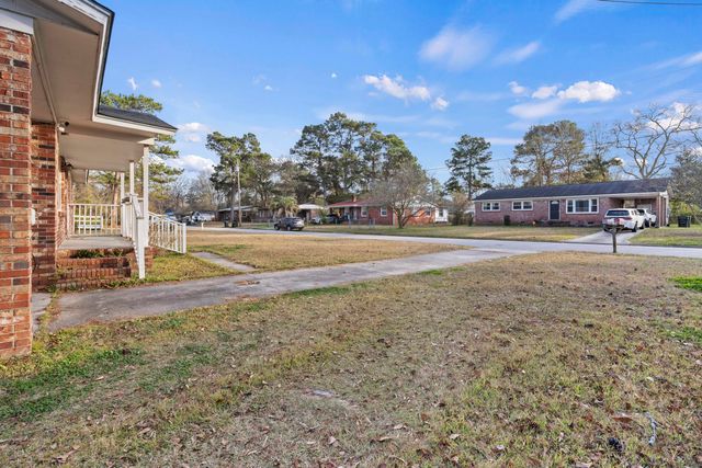 122 Elmora Avenue, Goose Creek, SC 29445