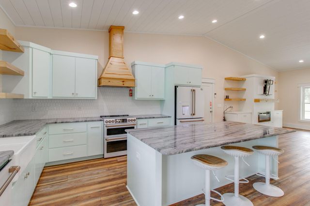 1936 Ben Franklin Road, Leesville, SC 29070