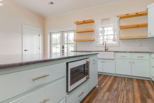 1936 Ben Franklin Road, Leesville, SC 29070