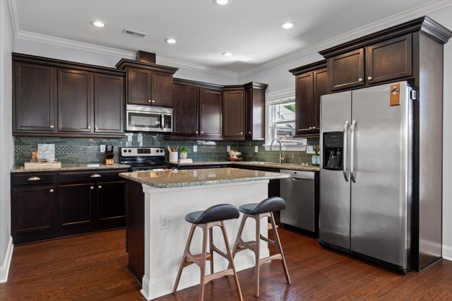 5503 Seagrove Lane, Hixson, TN 37343