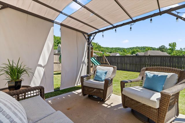 5503 Seagrove Lane, Hixson, TN 37343