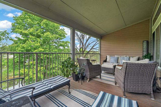 1526 Taramore Drive, Florence, KY 41042
