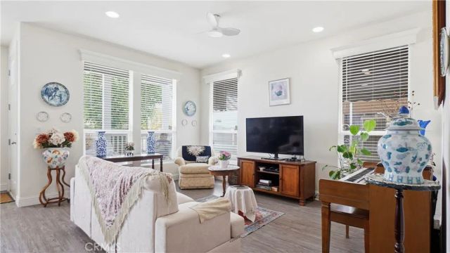 27601 Sun City Blvd. 227, Menifee, CA 92586