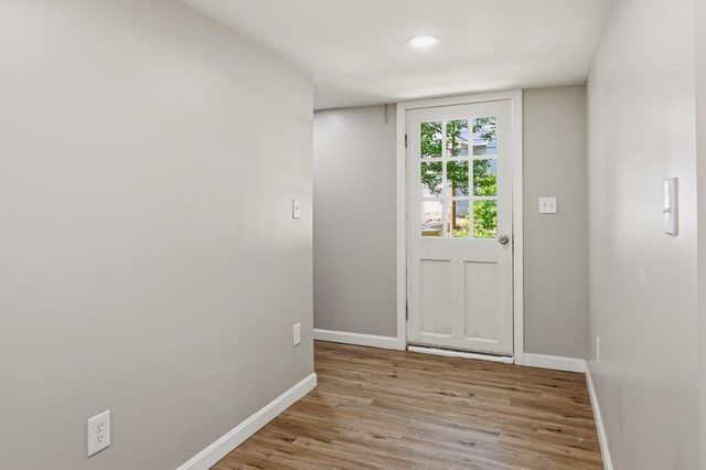 78 Crowhill Road, Rochester, NH 03868