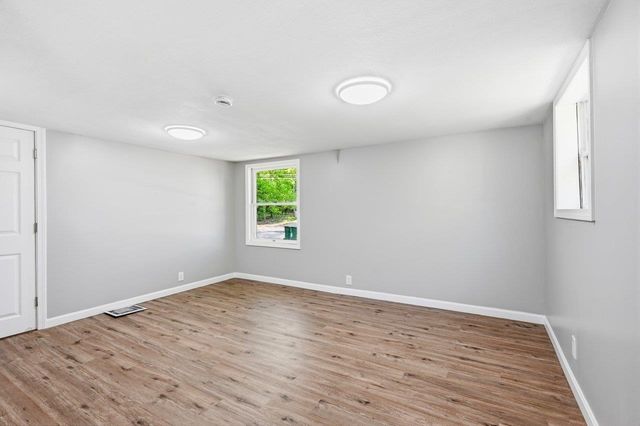 78 Crowhill Road, Rochester, NH 03868