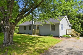 78 Crowhill Road, Rochester, NH 03868