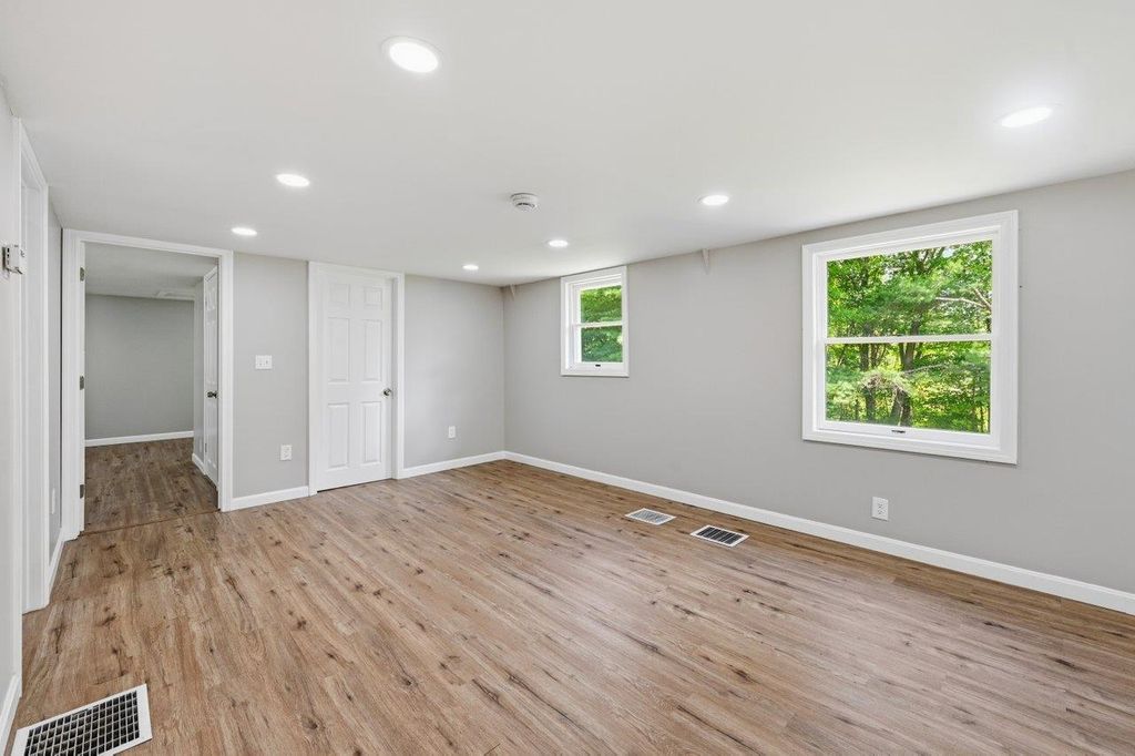 Image 23 of property listing at 78 Crowhill Road, Rochester, NH 03868