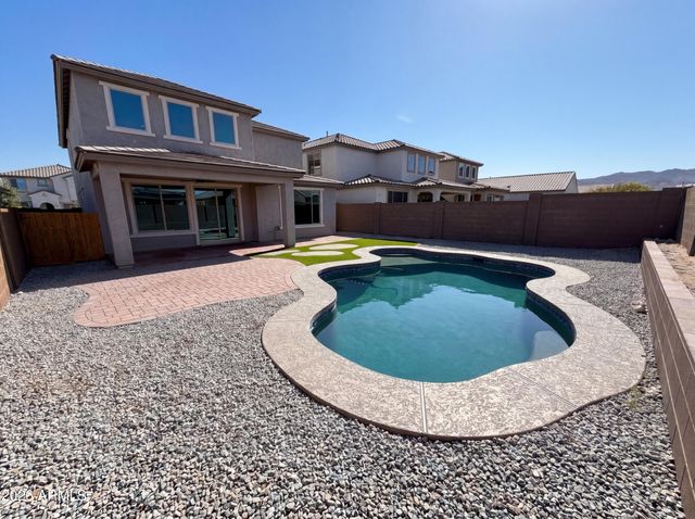 19858 W RANCHO Drive, Litchfield Park, AZ 85340