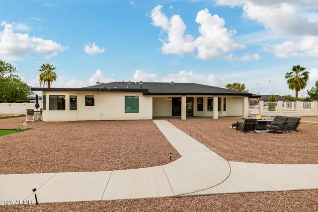 803 E Melody Drive, Gilbert, AZ 85234