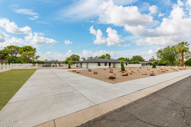 803 E Melody Drive, Gilbert, AZ 85234