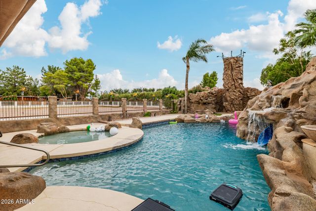 803 E Melody Drive, Gilbert, AZ 85234