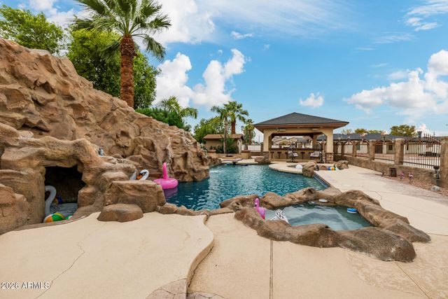 803 E Melody Drive, Gilbert, AZ 85234