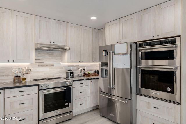 803 E Melody Drive, Gilbert, AZ 85234