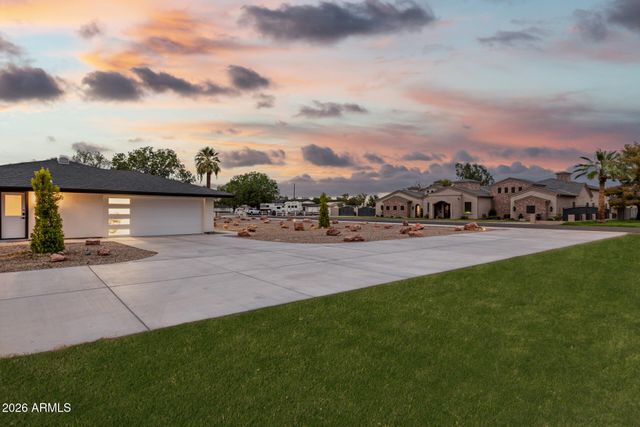 803 E Melody Drive, Gilbert, AZ 85234