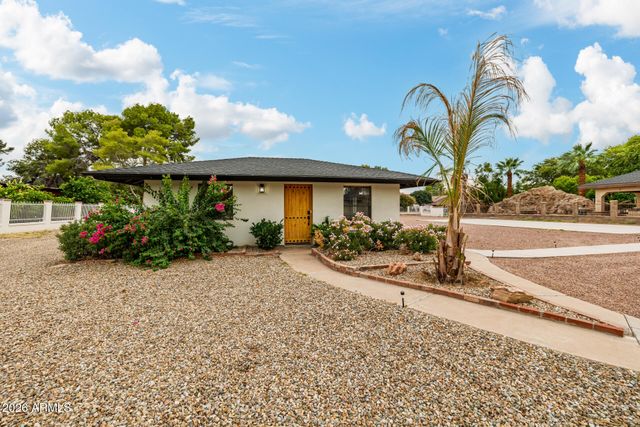 803 E Melody Drive, Gilbert, AZ 85234